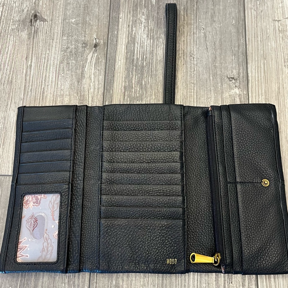 HOBO Black Pebbled Leather Trifold Wallet Wristlet